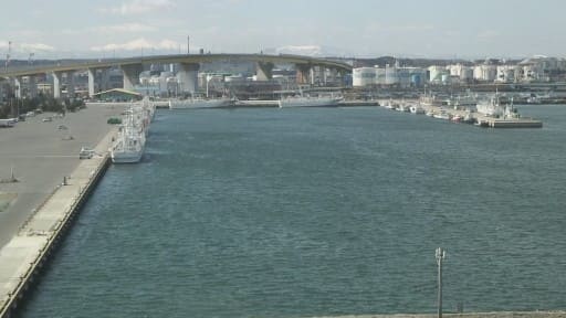 八戸港