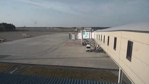 三沢空港