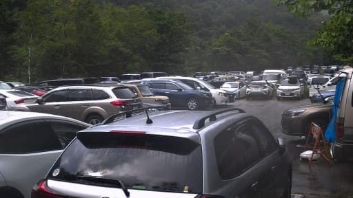 新穂高温泉方面への駐車場