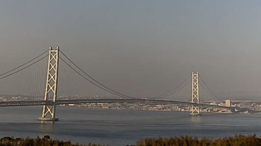 淡路サービスエリア(上り)からの明石海峡大橋